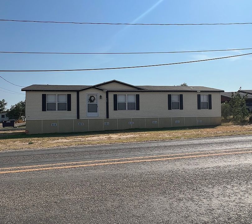 1st image of 565 N 1st St