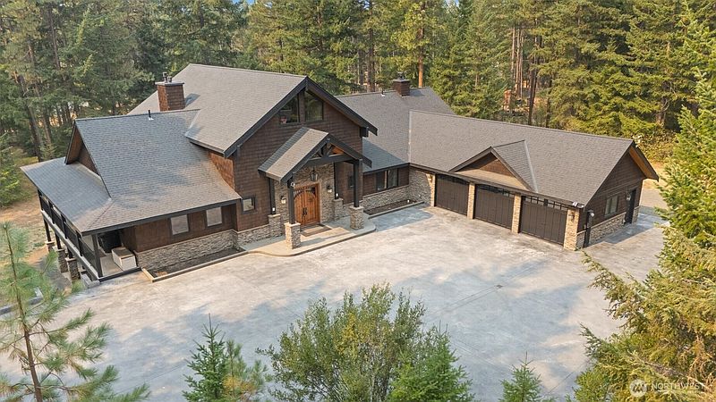 2nd image of 251 Evergreen Valley Loop Road