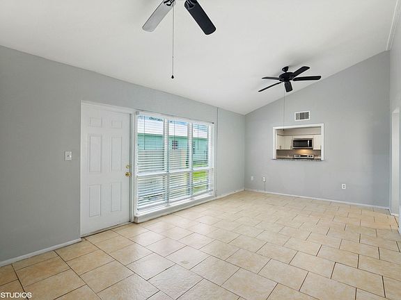 5th image of 401 W Florida Ave #F4