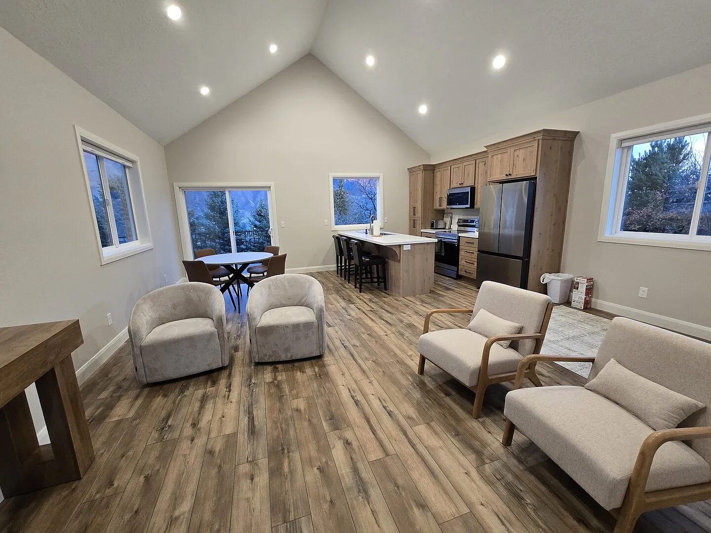 Alpine Mountain Retreat Work, Ski, Hike & Relax — Photo 3