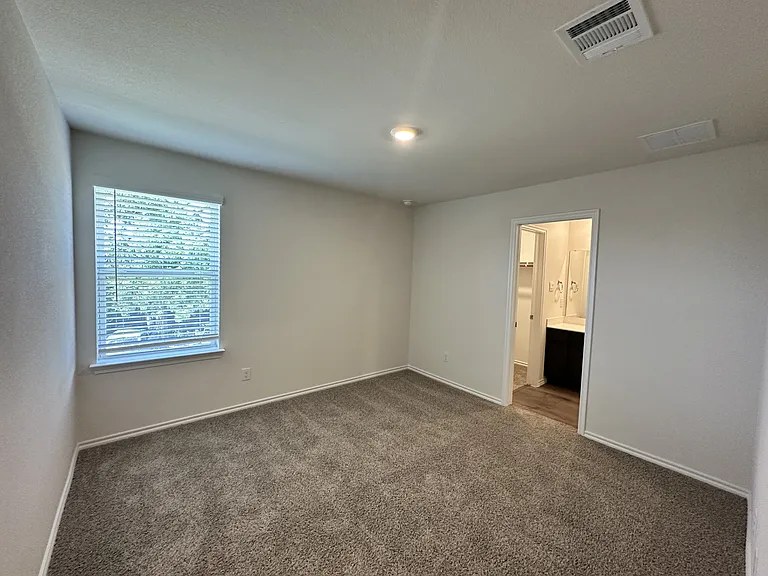 634 White Ash Dr — Photo 14