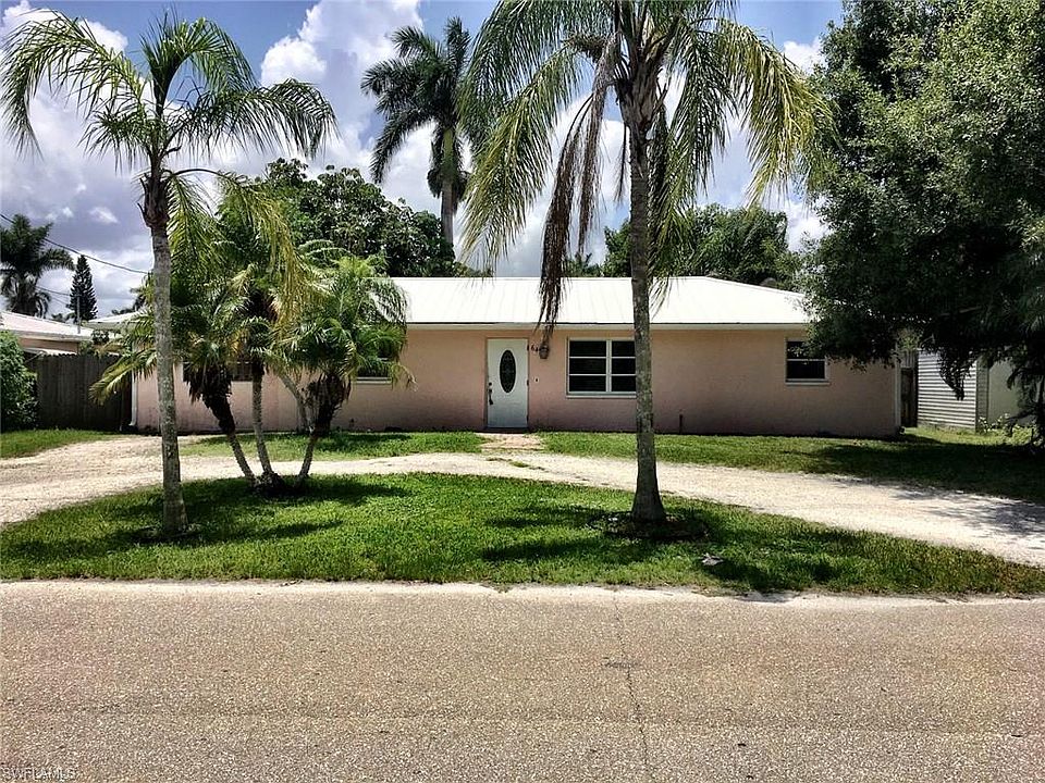 1st image of 64 Cardinal Dr