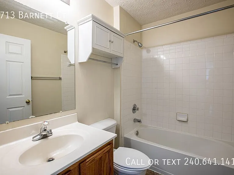 1713 Barnett Ct — Photo 42