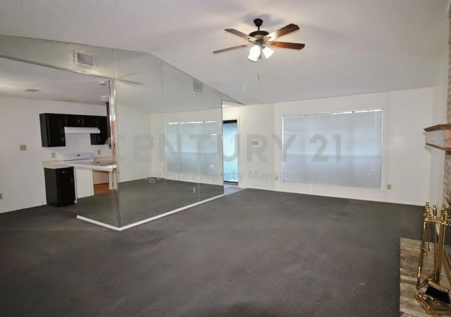 Wonderful 3/2/2 in Duncanville! — Photo 2