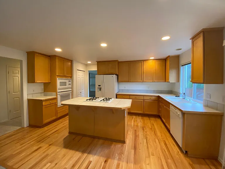 13373 NE 134th Pl — Photo 10