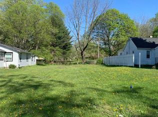 2220 Forest View Rd, Rockford, IL 61108