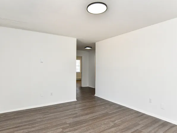 423 Lily St APT 50, Greenville, SC 29617