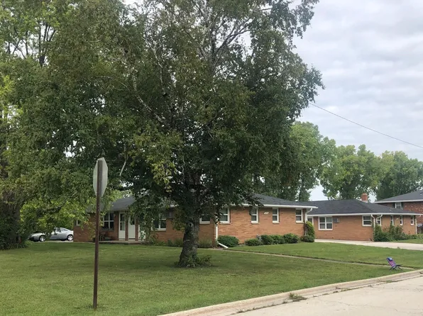 2116 Carstensen Ln, Green Bay, WI 54304