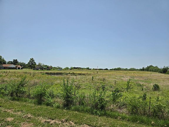 2nd image of High Point Rd