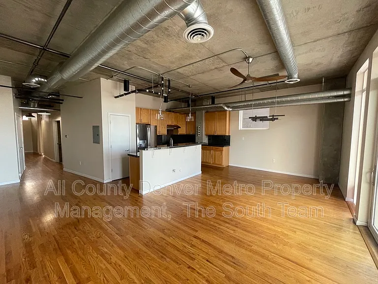 3201 Shoshone St #108 — Photo 10