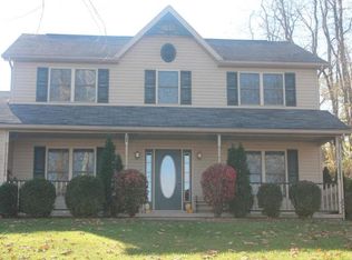 40 Old Orchard Rd, Milton, PA 17847