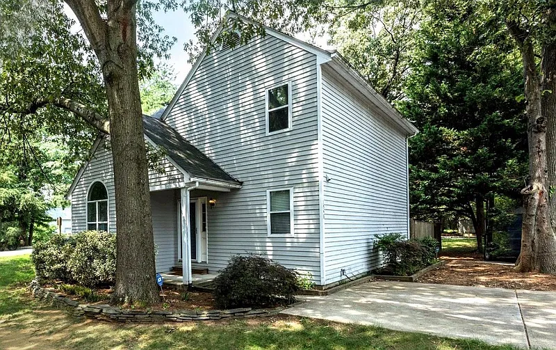 2 bed, 2.5 bath, 1700 sqft, $3,250 — Photo 1