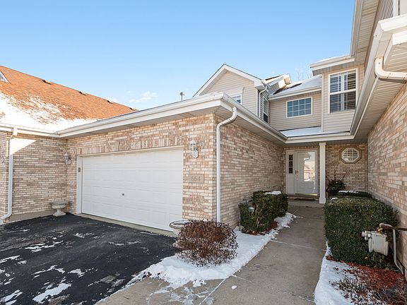 2nd image of 664 Kristin Ct
