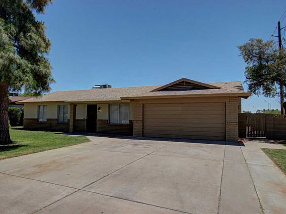 2nd image of 601 E Calle Bolo Ln