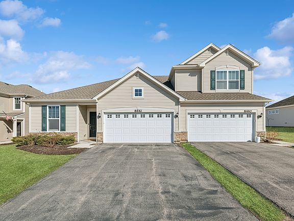 3rd image of 8442 Redbud Ct