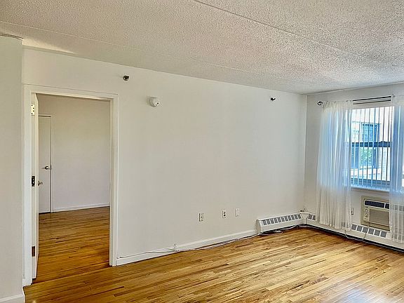 2nd image of 1831 Madison Ave APT 4A