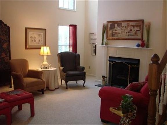 4th image of 12-A Pinehurst Manor
