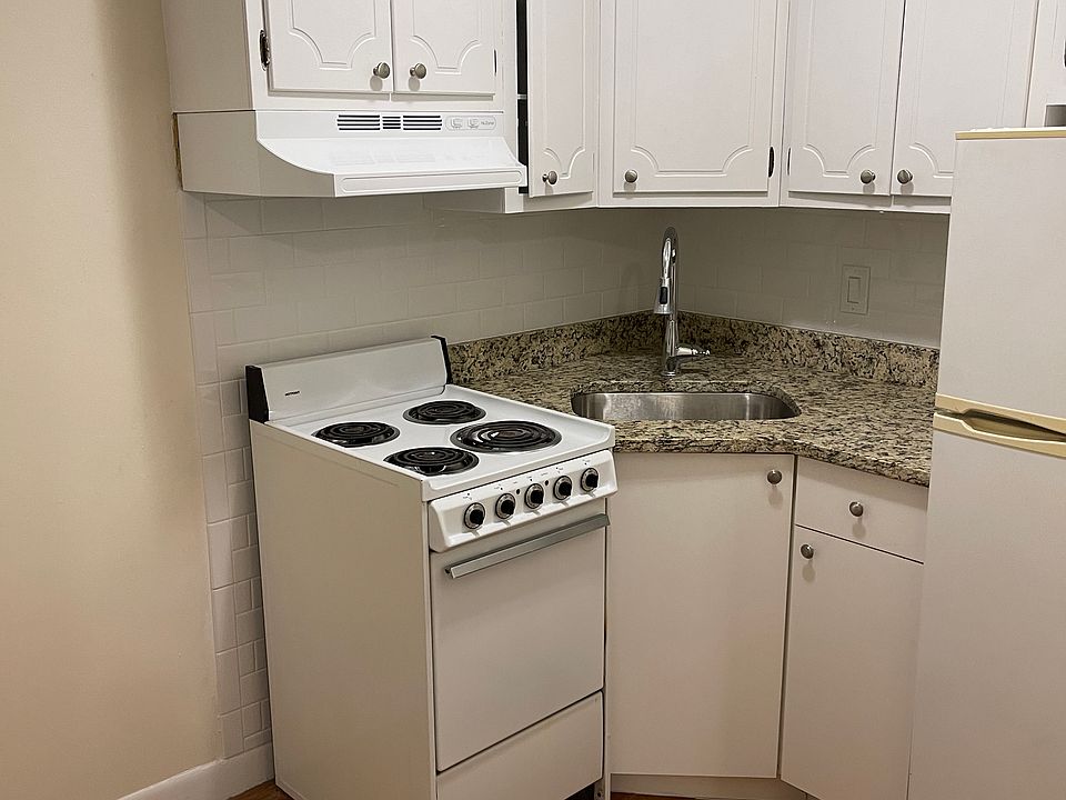 1st image of 62 Brighton Ave #212