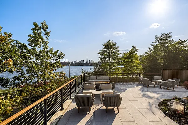 Rented by Gotham Organization | media 14