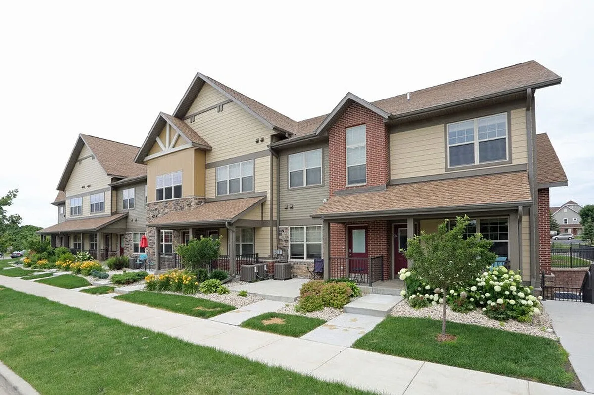 Building Photo - MurrayGlen Townhomes
