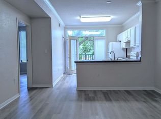 911 N Orange Ave APT 212, Orlando, FL 32801