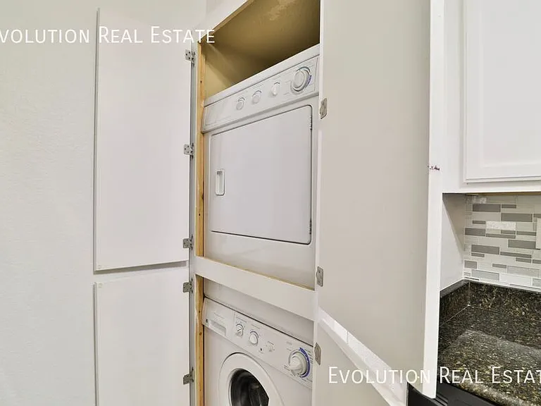 5995 N 78th St #2110 — Photo 14