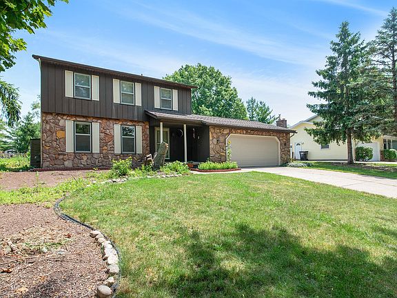 2nd image of 5762 Appleview Dr SE