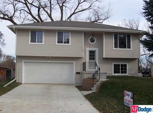 4425 S 16th St, Omaha, NE 68107