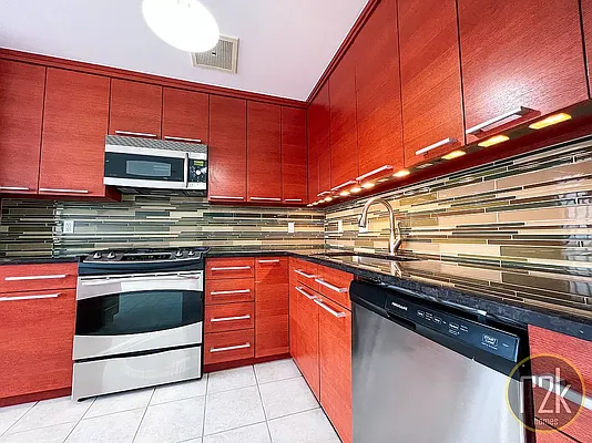 Rented by Realty 2000 Corp | media 49