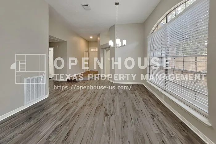 4203 Mountain Peak Way — Photo 8