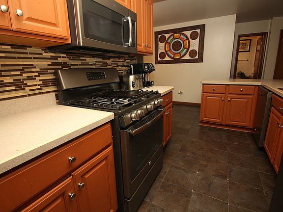 5th image of 2658 Christina Dr