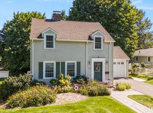 24 Herschel Ave, Waterbury, CT 06708