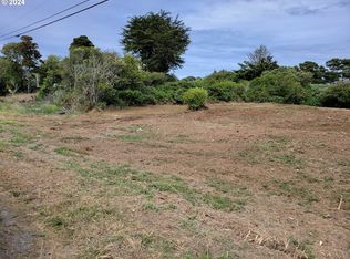 Franklin Ave SW #6-10, Bandon, OR 97411