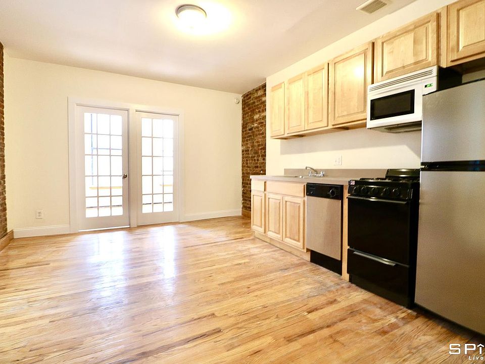 1st image of 814 10th Ave APT 4a