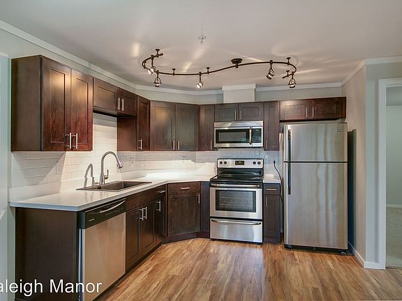 4th image of 12000 15th Ave NE APT 410