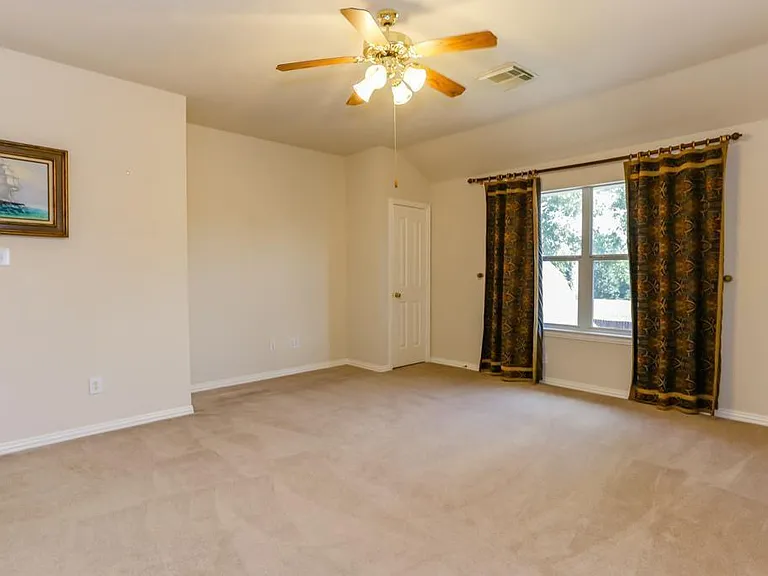 1534 Brookstone Ln — Photo 23
