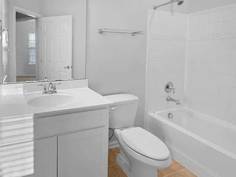 Full Bathroom #1 (Shared Hall Bathroom for Bedrooms #2 & 3)