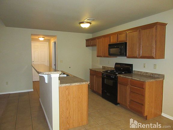 5th image of 20274 E 32nd St S