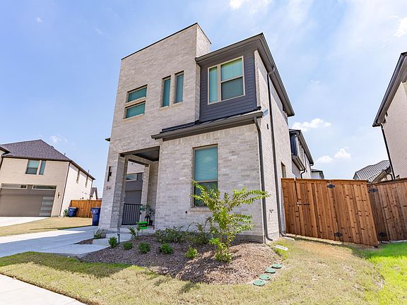 3rd image of 13165 Scissortail Dr