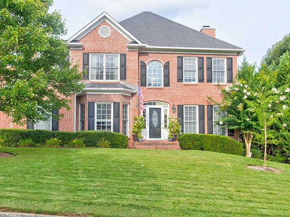 2nd image of 1018 Royal Mew Ct