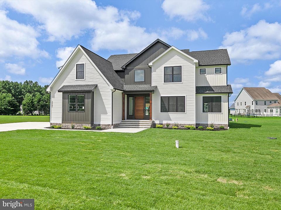 1st image of 26193 Tuscany Dr