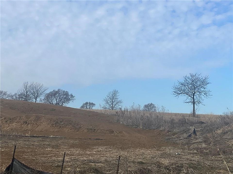 2nd image of 500 Park St
