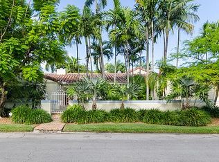 210 E Di Lido Dr, Miami Beach, FL 33139
