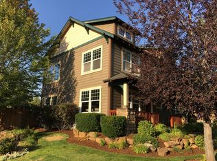 21320 Oakview Dr, Bend, OR 97701