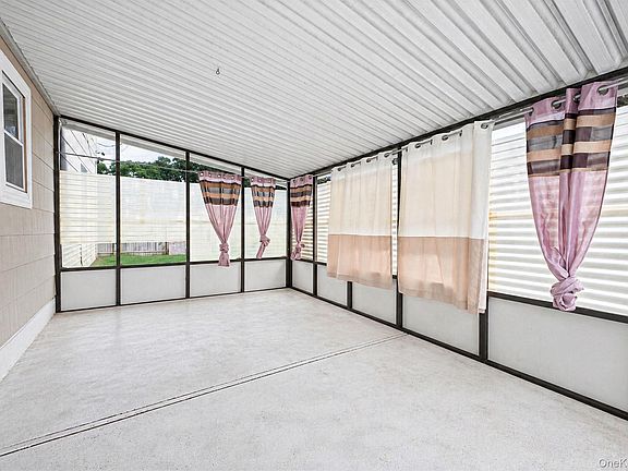 5th image of 83 Pine Tree Drive