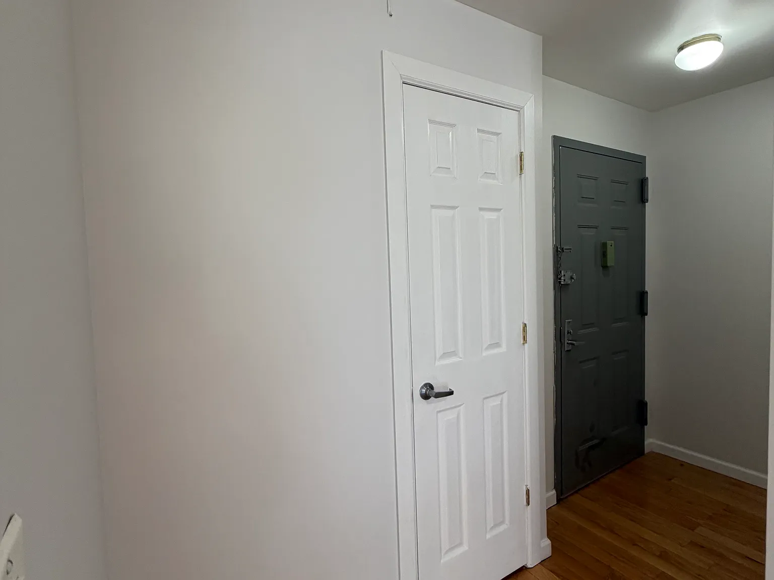 2 bed, 754 sqft, $2,800 — Photo 4