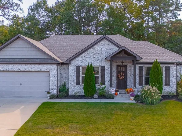 1203 Quachita Cv, Benton, AR 72019