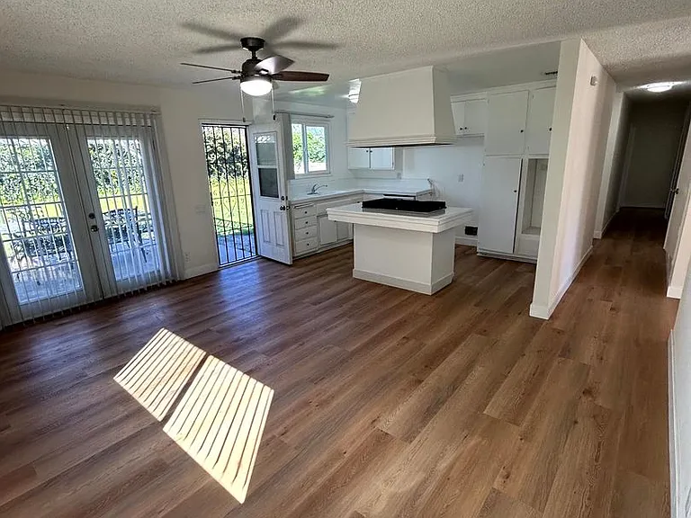 22739 Marlin Pl — Photo 10