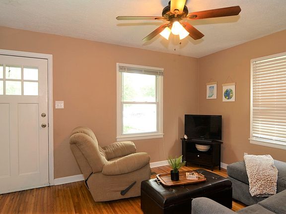 3rd image of 3300 N 12th Ave
