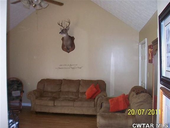 4th image of 186 Jemma Dr